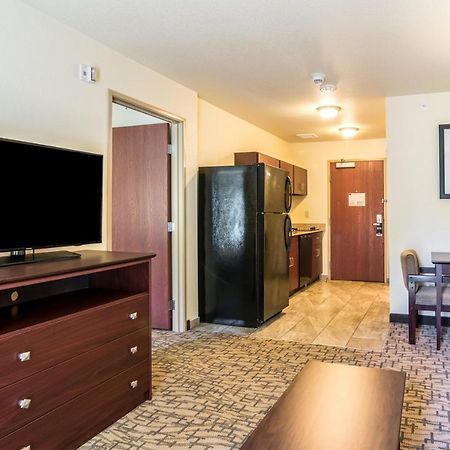 Cobblestone Hotel & Suites - Greenville Εξωτερικό φωτογραφία