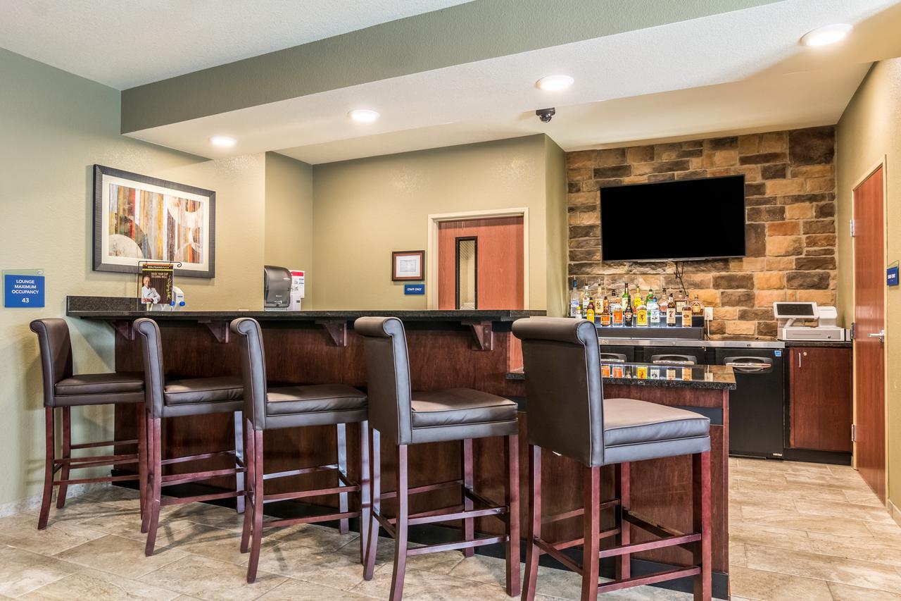 Cobblestone Hotel & Suites - Greenville Εξωτερικό φωτογραφία