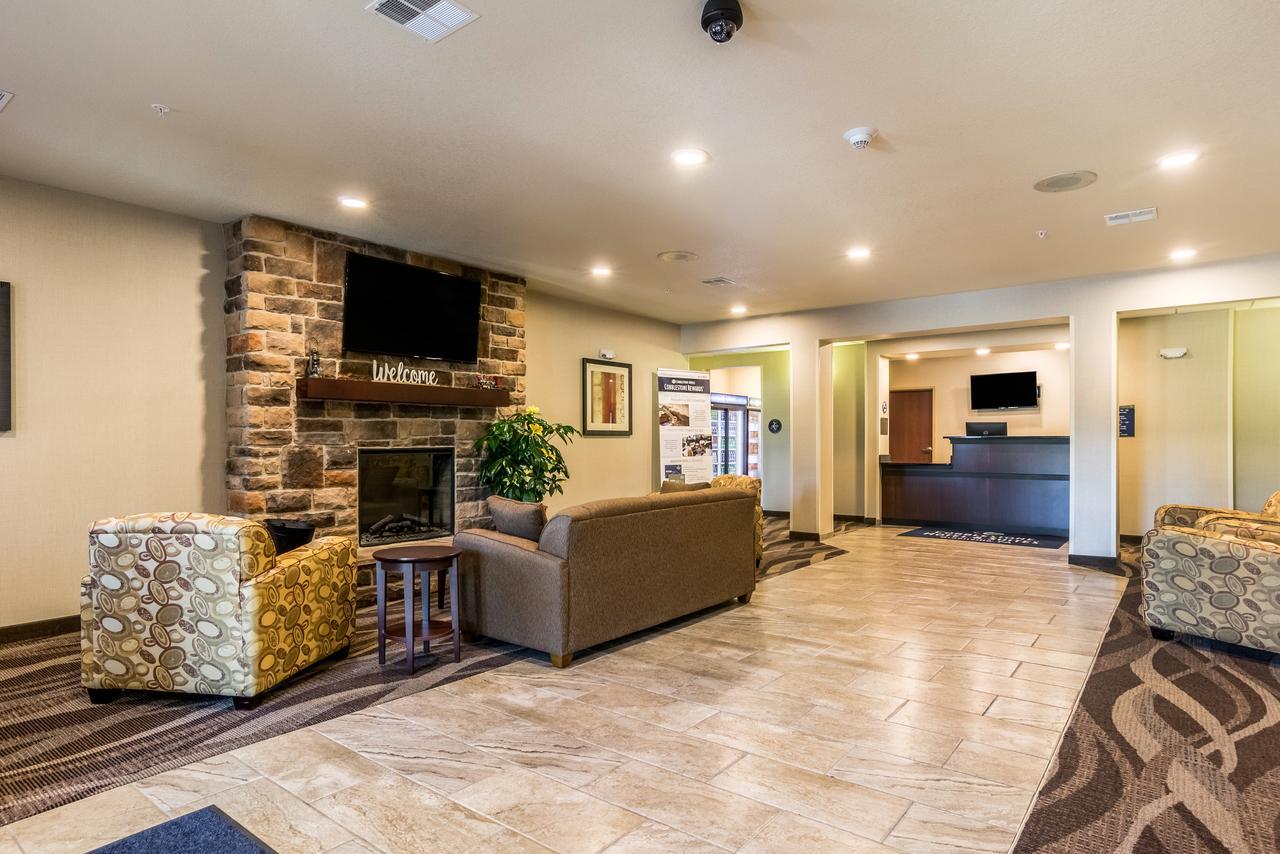 Cobblestone Hotel & Suites - Greenville Εξωτερικό φωτογραφία