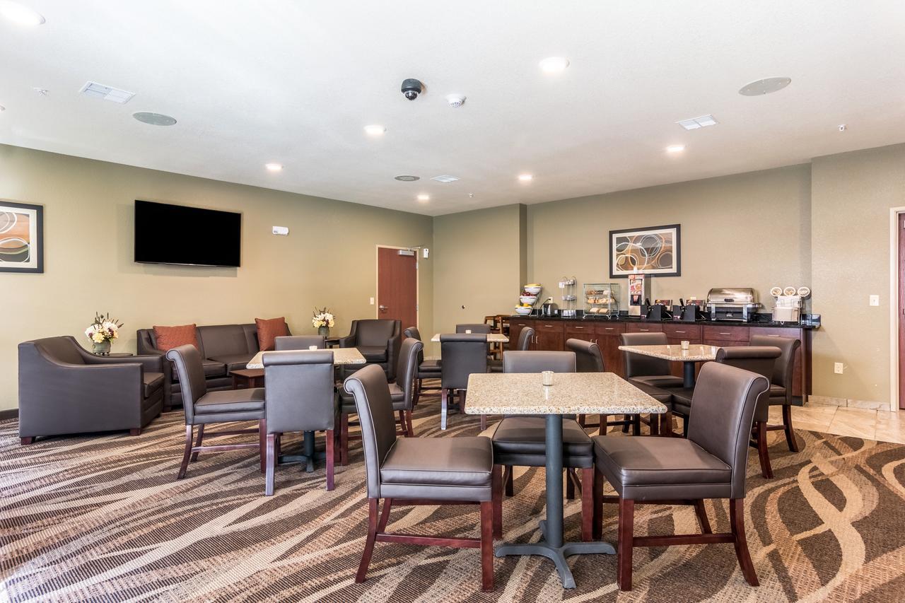 Cobblestone Hotel & Suites - Greenville Εξωτερικό φωτογραφία