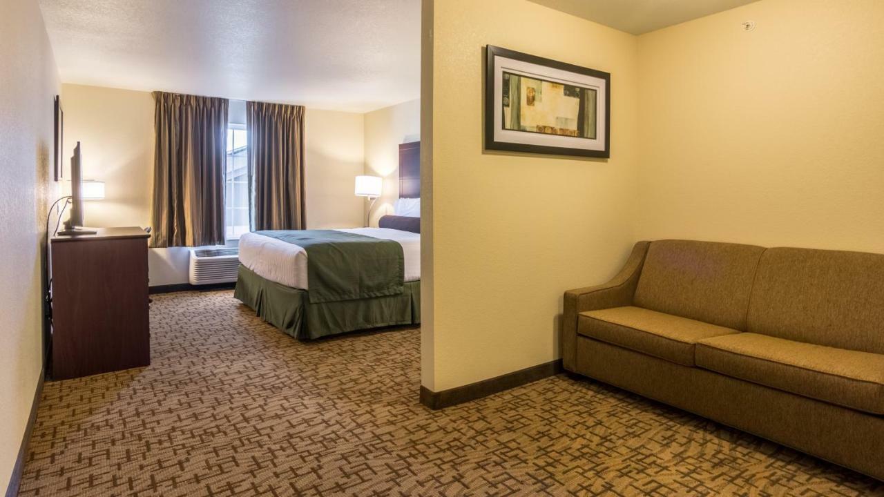Cobblestone Hotel & Suites - Greenville Εξωτερικό φωτογραφία