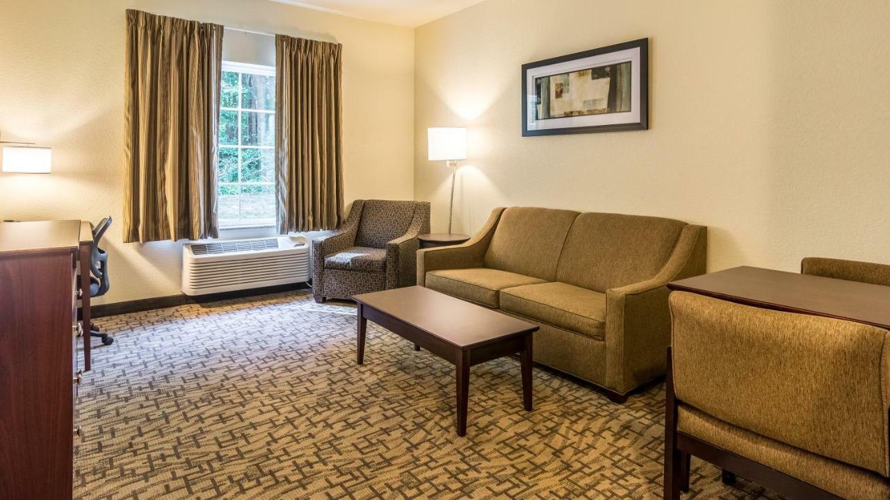 Cobblestone Hotel & Suites - Greenville Εξωτερικό φωτογραφία
